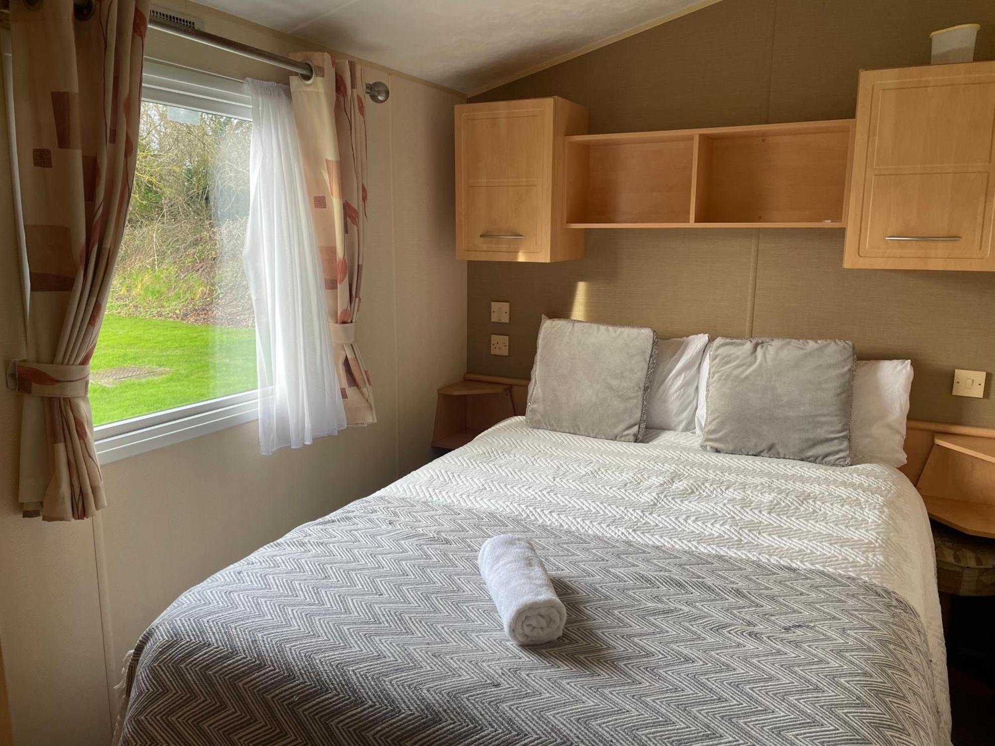 Cosy 3 Bedroom Caravan, South Cerney Εξωτερικό φωτογραφία